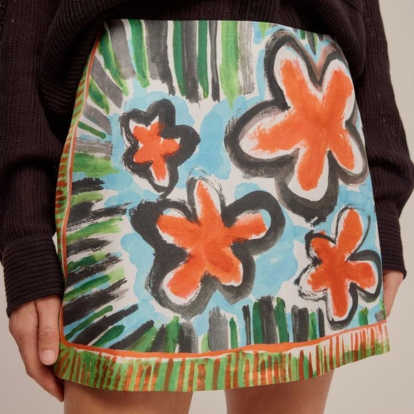 Venroy Silk Mini Skirt in Jamaican Floral. - Picture 3 of 5